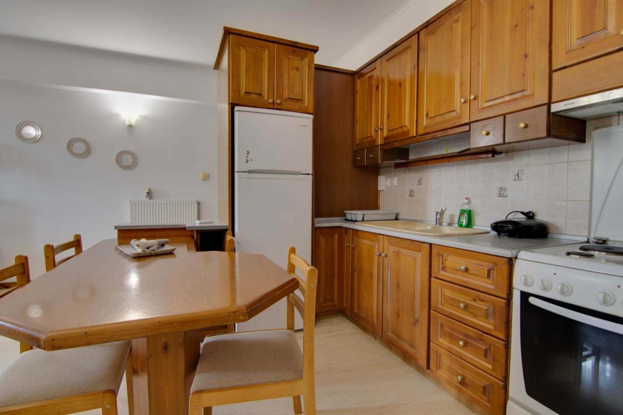 The Big Cypress Apartment Apolpaina